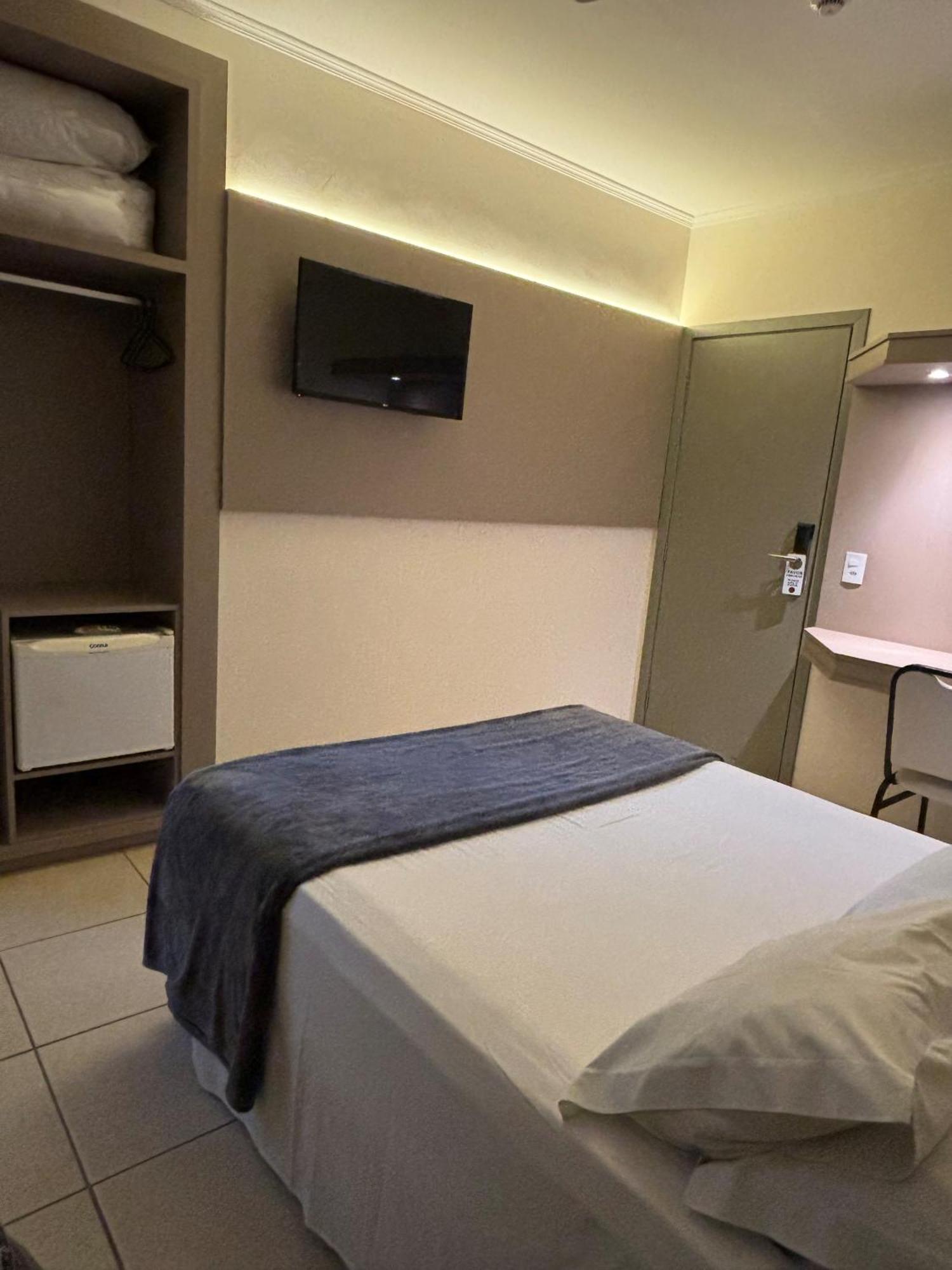 Hotel Roda D'Agua Andradina 客房 照片