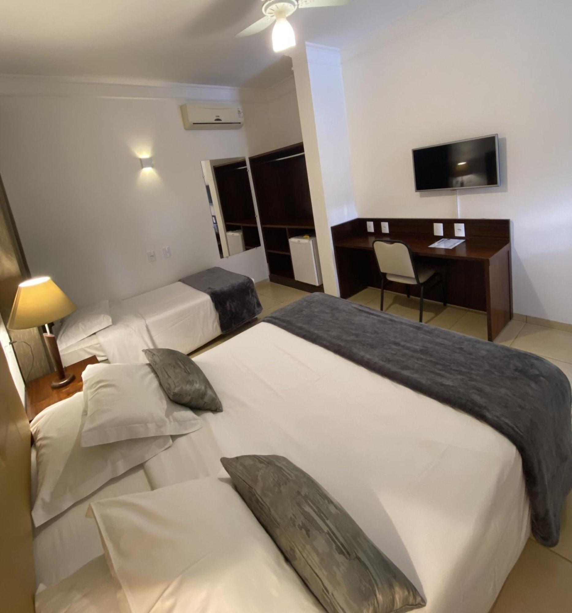 Hotel Roda D'Agua Andradina 客房 照片