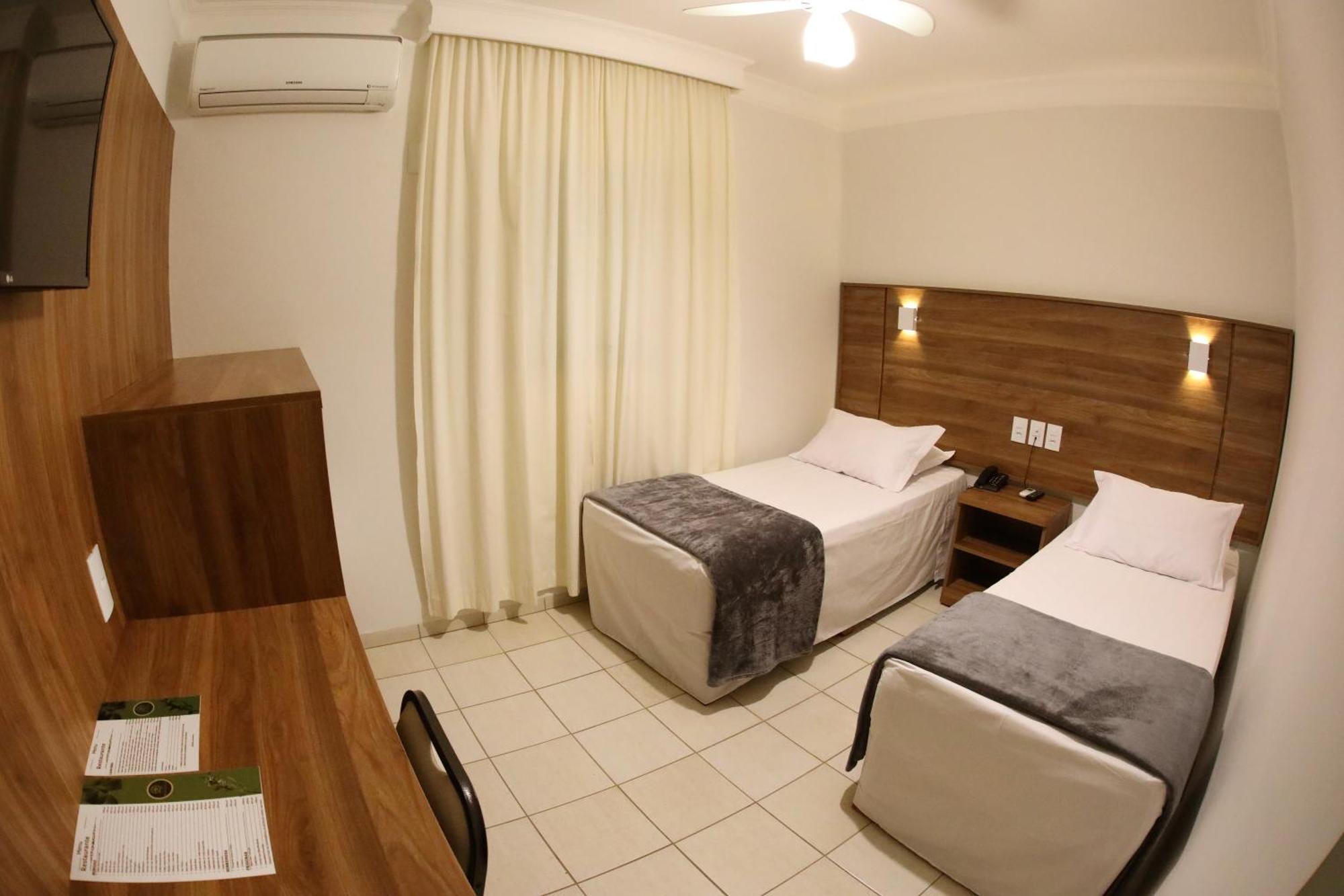 Hotel Roda D'Agua Andradina 外观 照片