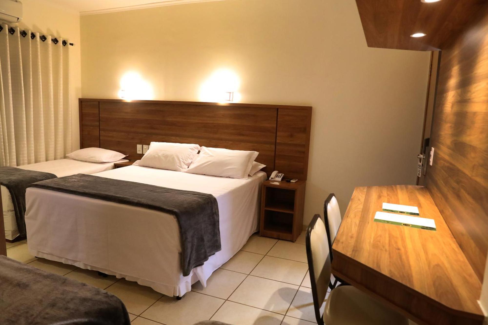 Hotel Roda D'Agua Andradina 客房 照片