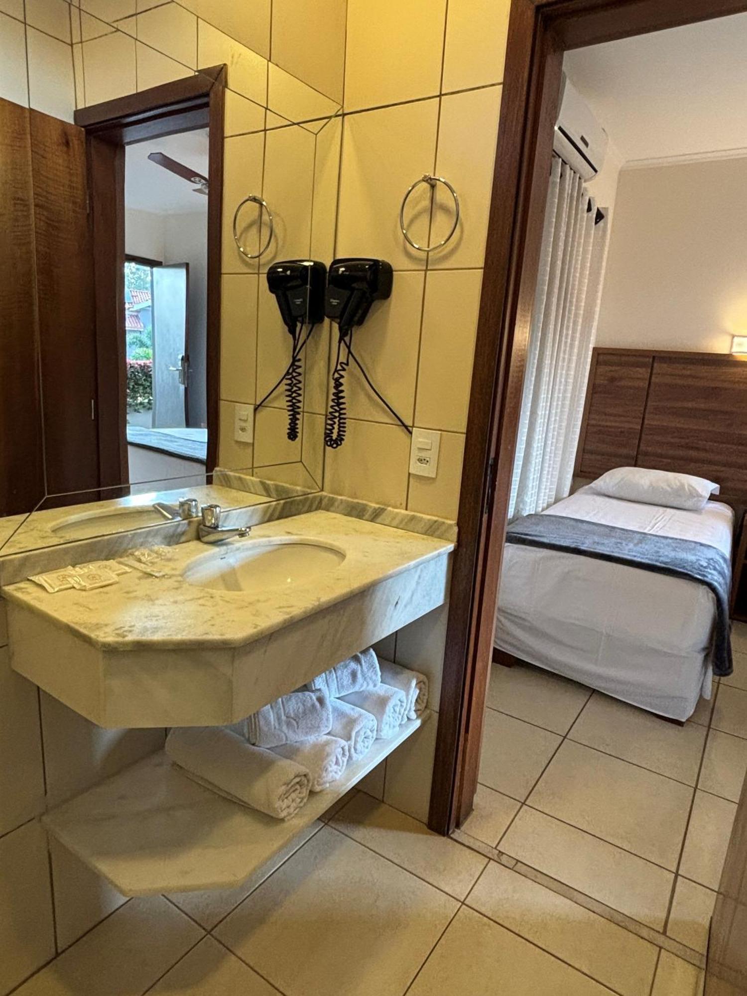 Hotel Roda D'Agua Andradina 客房 照片